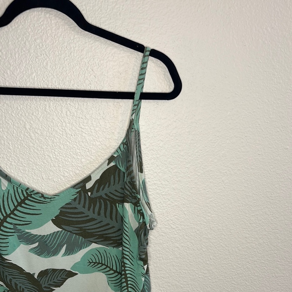 Tropical Leaf Print sleep Top